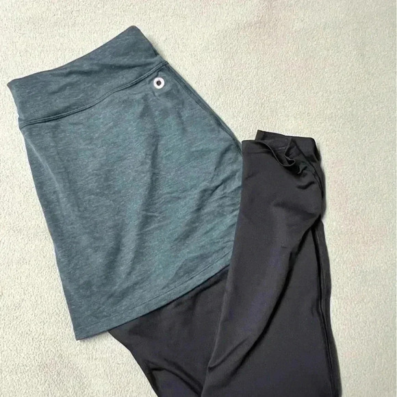 Wonderwool Skirt Sports Leggings with skirt LG - Picture 1 of 3